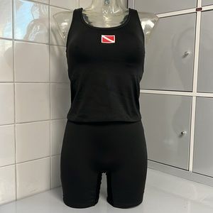 Compression Spandex 2-Piece Thermal Swimwear Bra Tank & Shorts. XS/S NWT